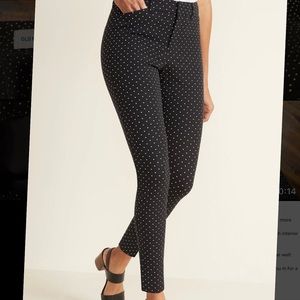 Old Navy Pixie High Rise Secret-Slim Pockets